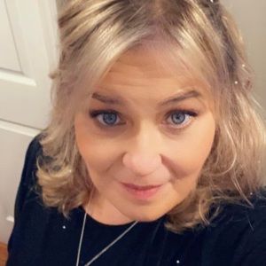 Meet your Posher, S-lee